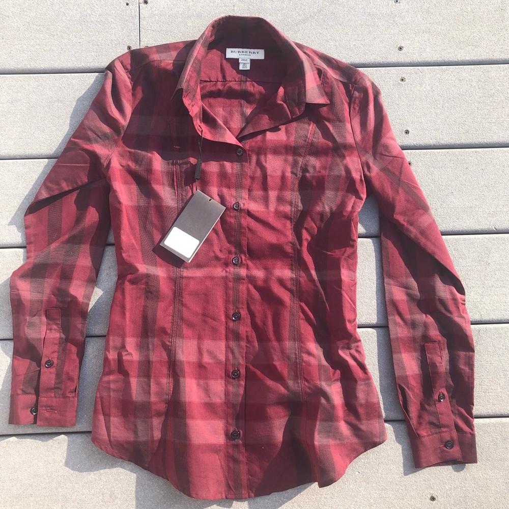 Woman’s Burberry Blouse